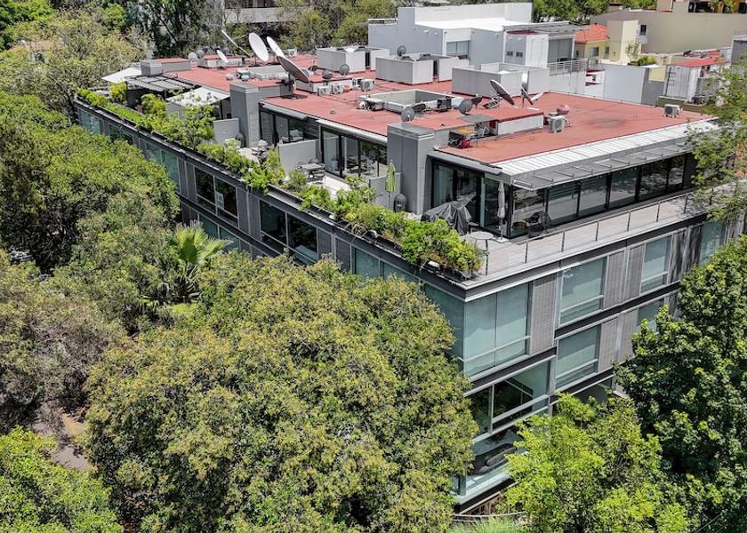  Mexico City Facade