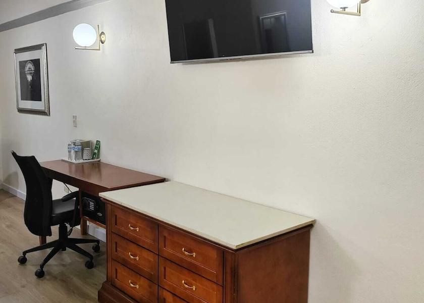 Chihuahua Delicias Room