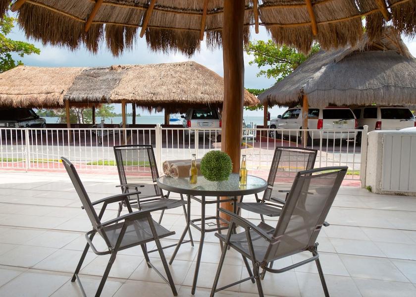 Quintana Roo Cancun Exterior Detail