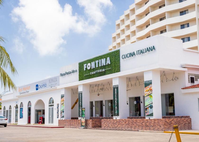 Quintana Roo Cancun Restaurant