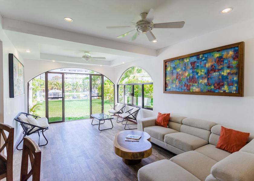 Quintana Roo Cancun Living Area