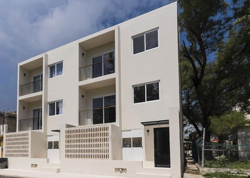 Quintana Roo Cancun Exterior Detail