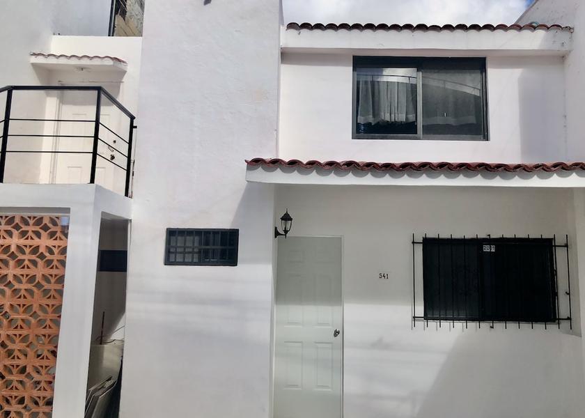 Quintana Roo Cancun Exterior Detail