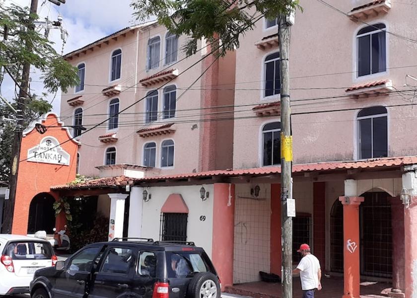 Quintana Roo Cancun Facade