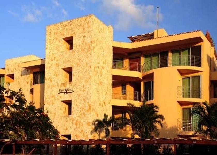 Quintana Roo Puerto Aventuras Exterior Detail