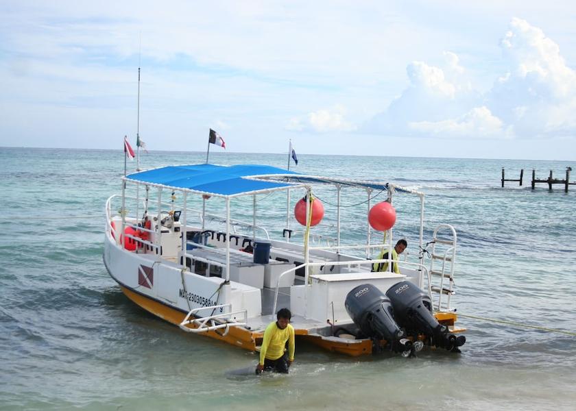 Quintana Roo Puerto Morelos Beach