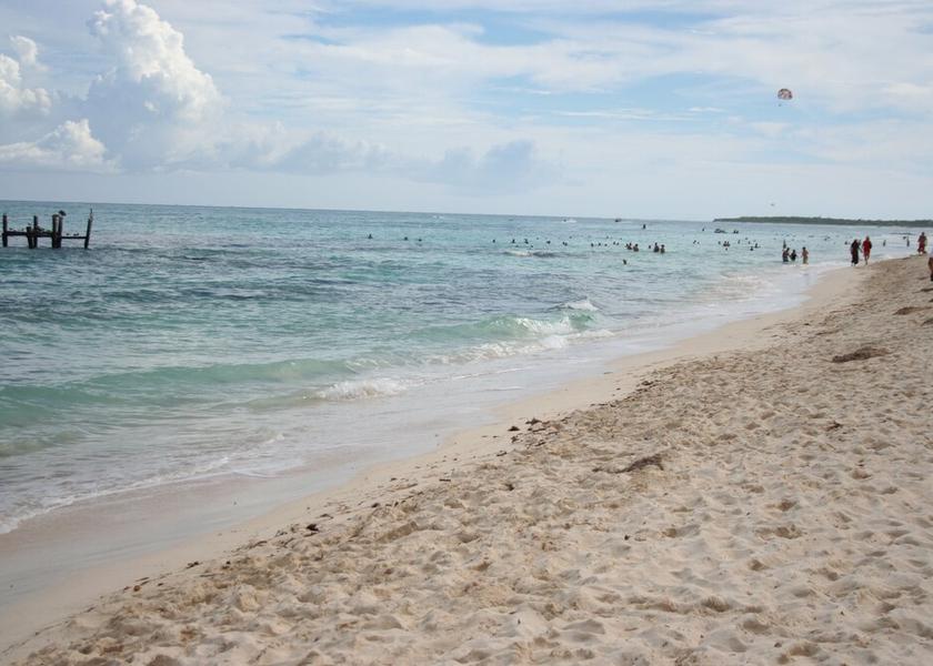 Quintana Roo Puerto Morelos Beach