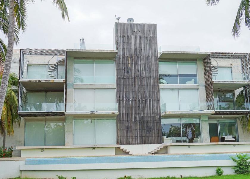 Guerrero Acapulco Exterior Detail