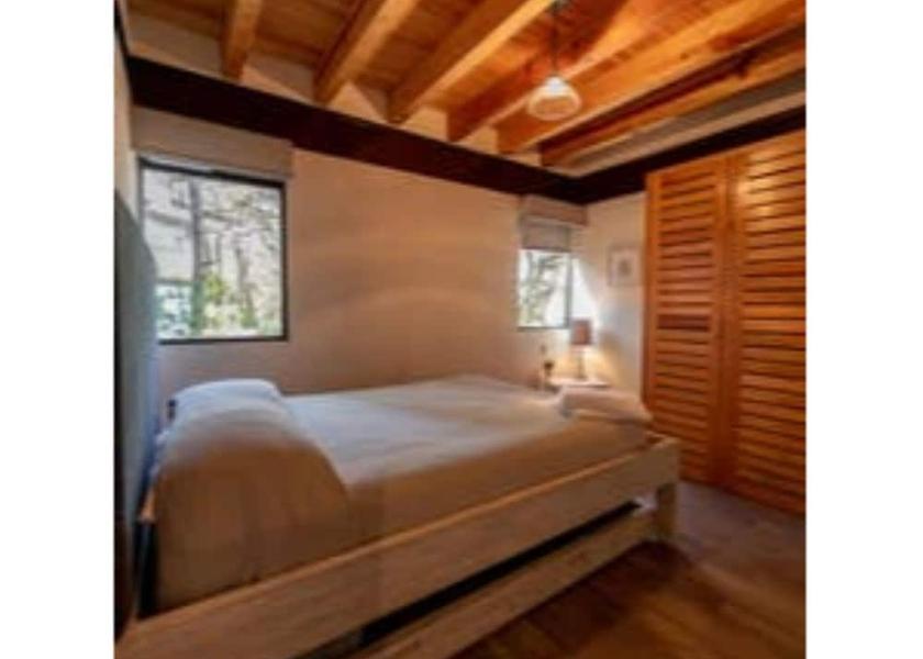 Mexico, Estado de Valle de Bravo Room