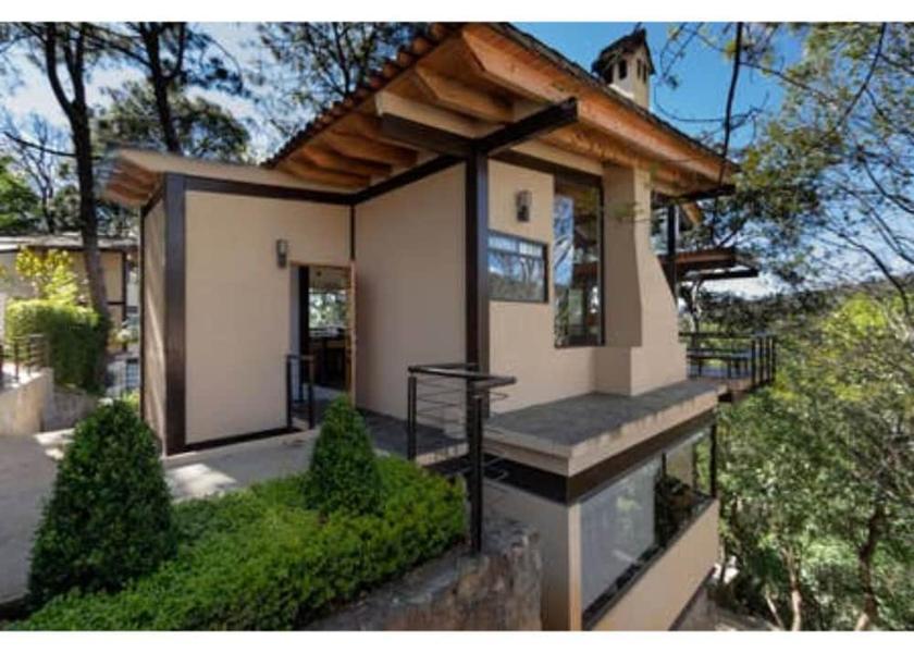 Mexico, Estado de Valle de Bravo Exterior Detail