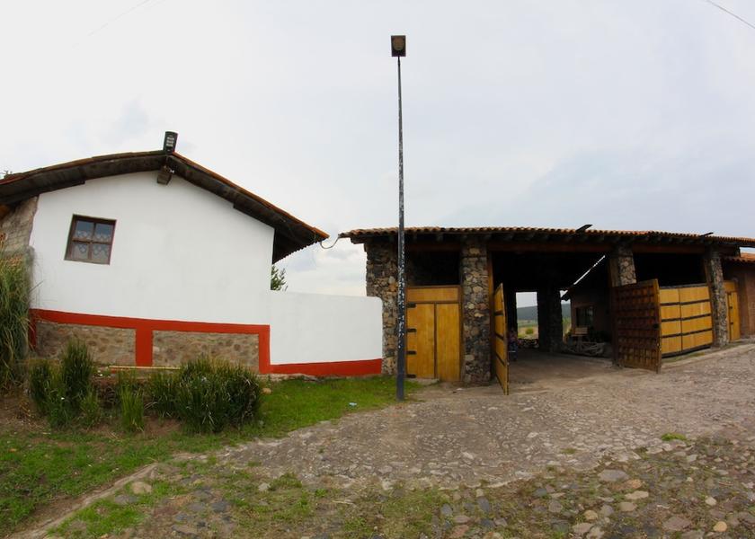 Jalisco Tapalpa Entrance