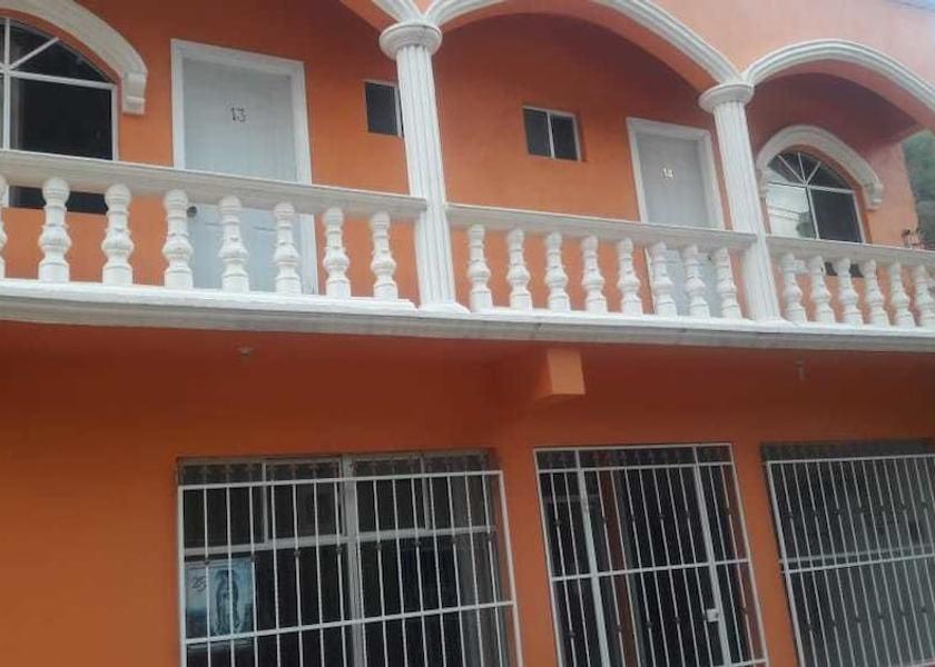 Chihuahua Batopilas Facade