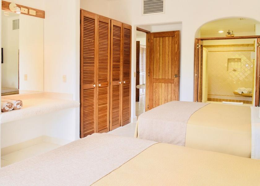 Quintana Roo Akumal Room