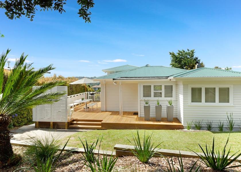 Auckland Region Waiheke Island Exterior Detail