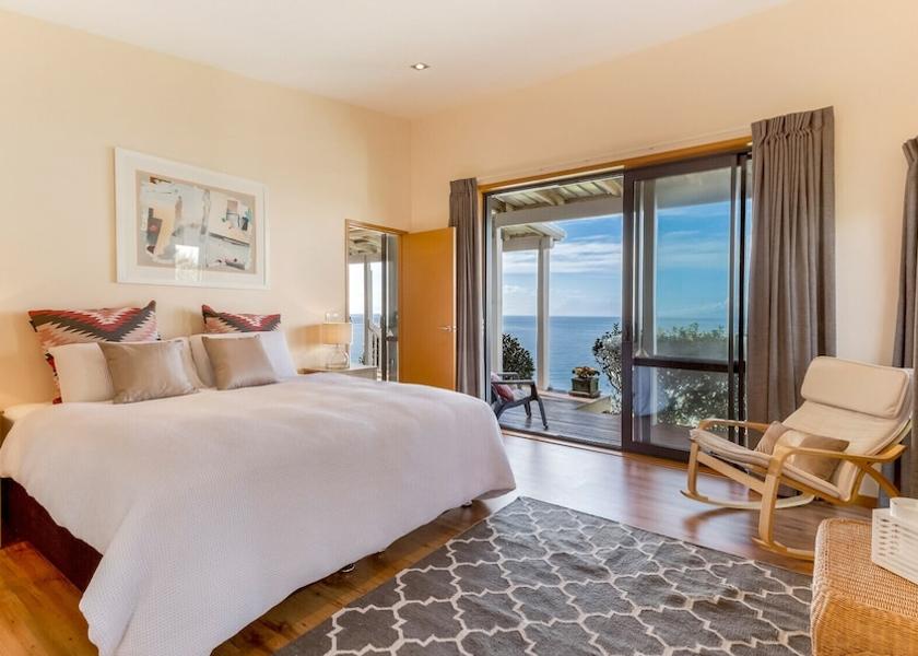 Auckland Region Waiheke Island Room