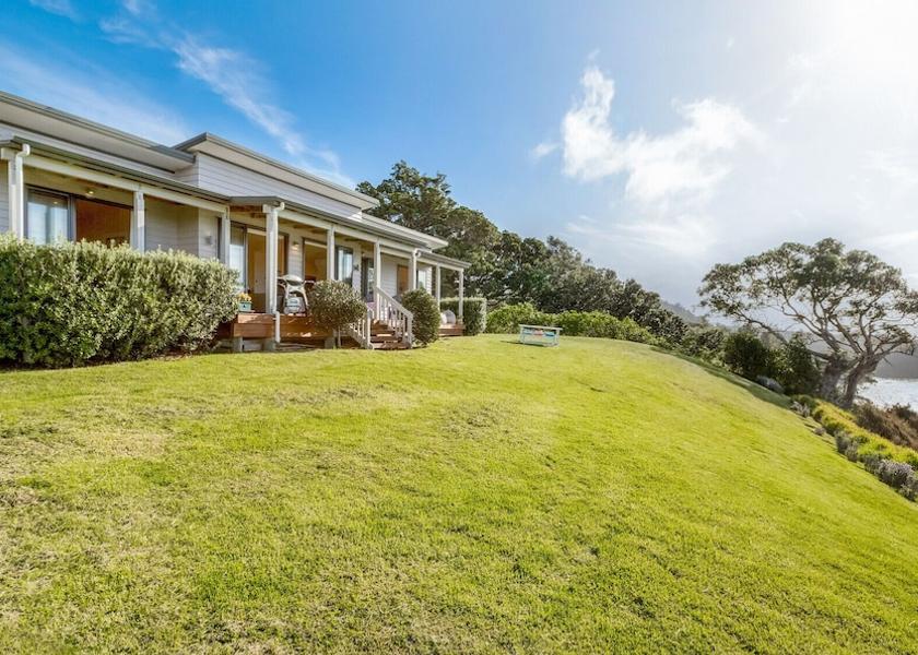 Auckland Region Waiheke Island Exterior Detail