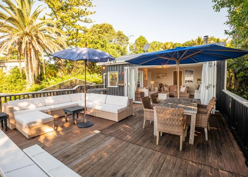 Auckland Region Waiheke Island Terrace