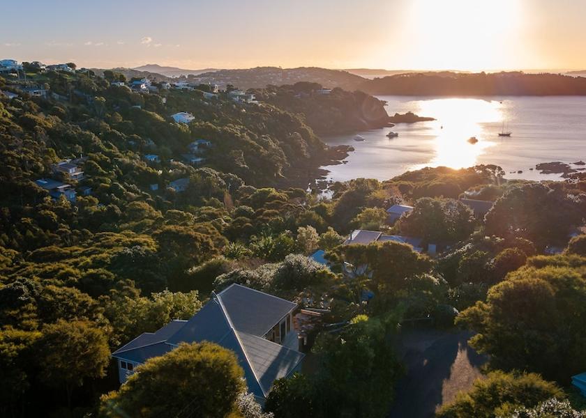 Auckland Region Waiheke Island Exterior Detail