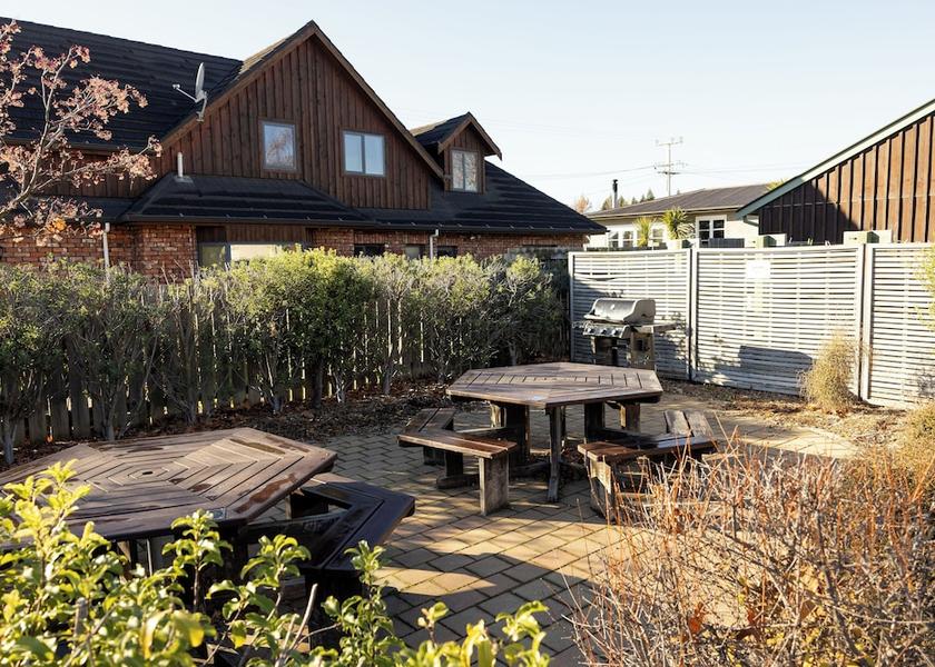 Otago Wānaka BBQ/picnic area