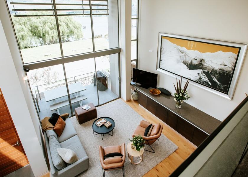 Otago Wānaka Interior Entrance