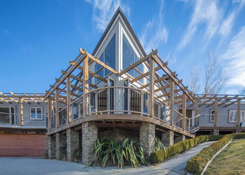 Otago Lower Shotover Exterior Detail