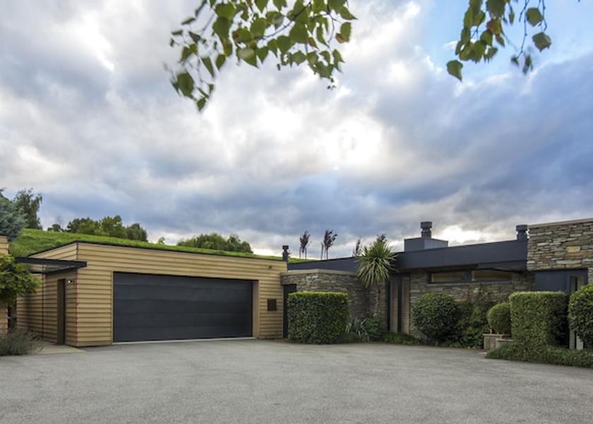 Otago Lower Shotover Facade