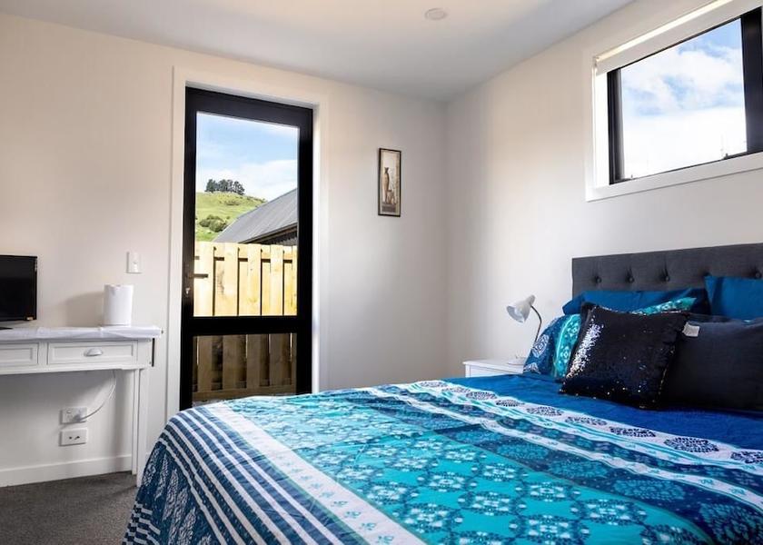 Otago Lake Hayes Room