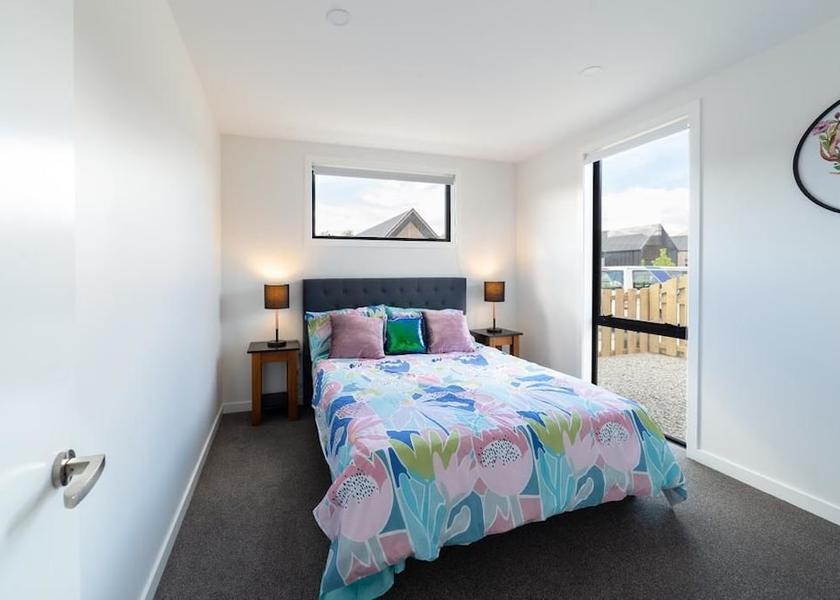 Otago Lake Hayes Room