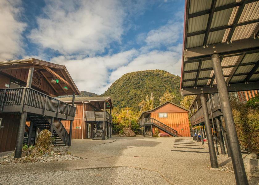 West Coast Franz Josef Glacier Hotel Exterior