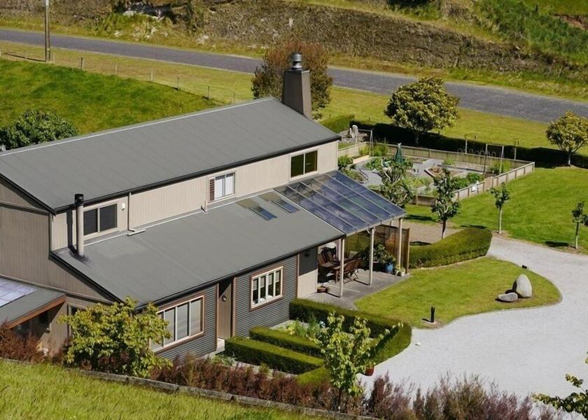 Waikato Kinloch Facade