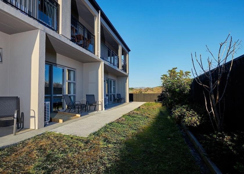 Canterbury Kaikōura Courtyard view