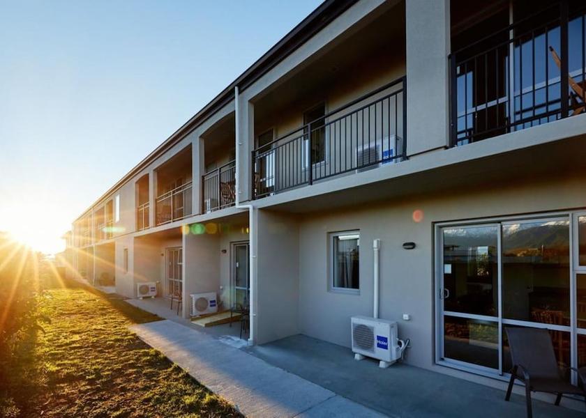 Canterbury Kaikōura Exterior Detail