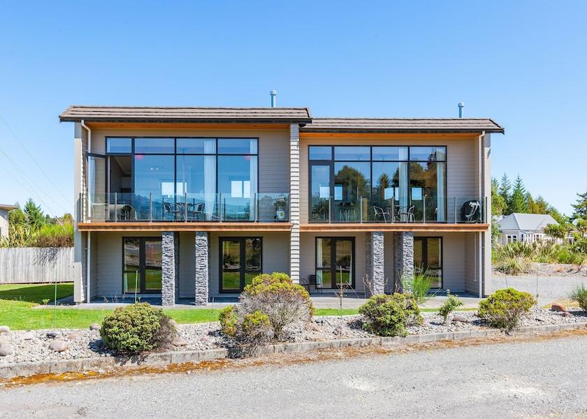 Manawatū-Whanganui National Park Facade