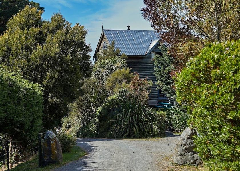 Canterbury Hapuku Entrance