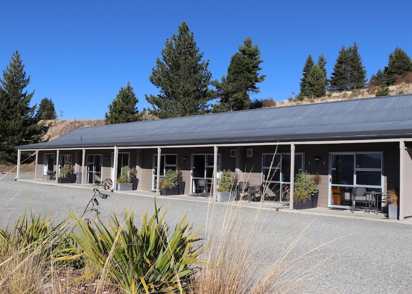 Canterbury Lake Tekapo Courtyard view