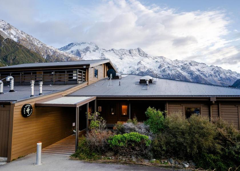 Canterbury Mount Cook Hotel Exterior