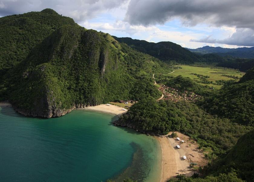 Bicol Caramoan Beach