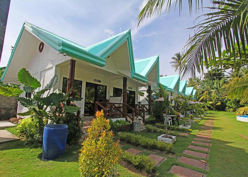 Caraga General Luna Hotel Exterior
