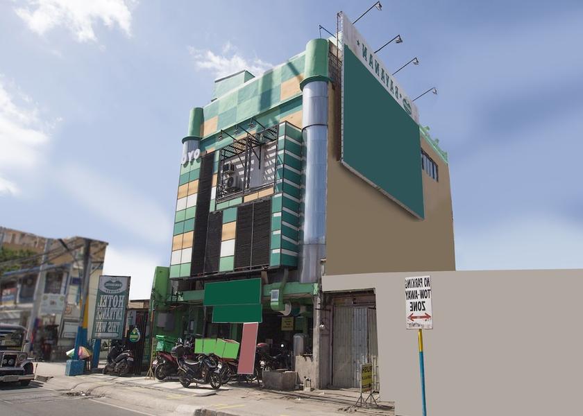  Muntinlupa Exterior Detail