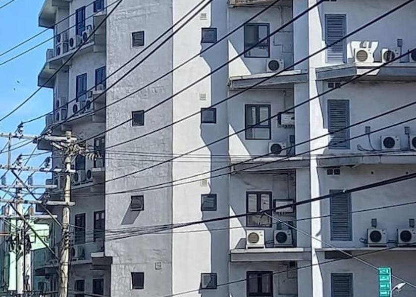  Muntinlupa Exterior Detail