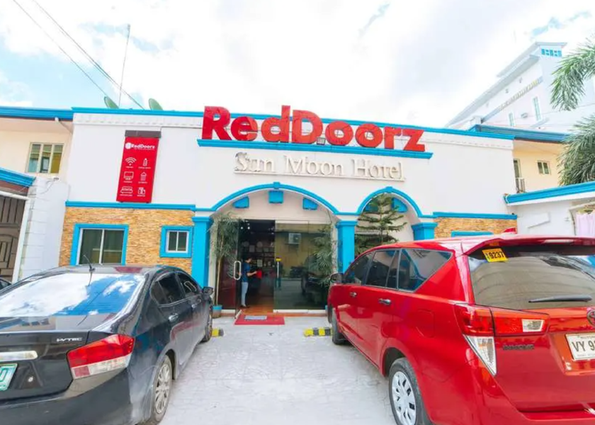 Central Luzon Angeles City Exterior view