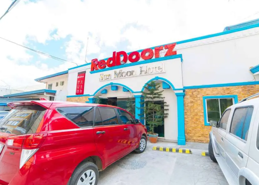 Central Luzon Angeles City Exterior view
