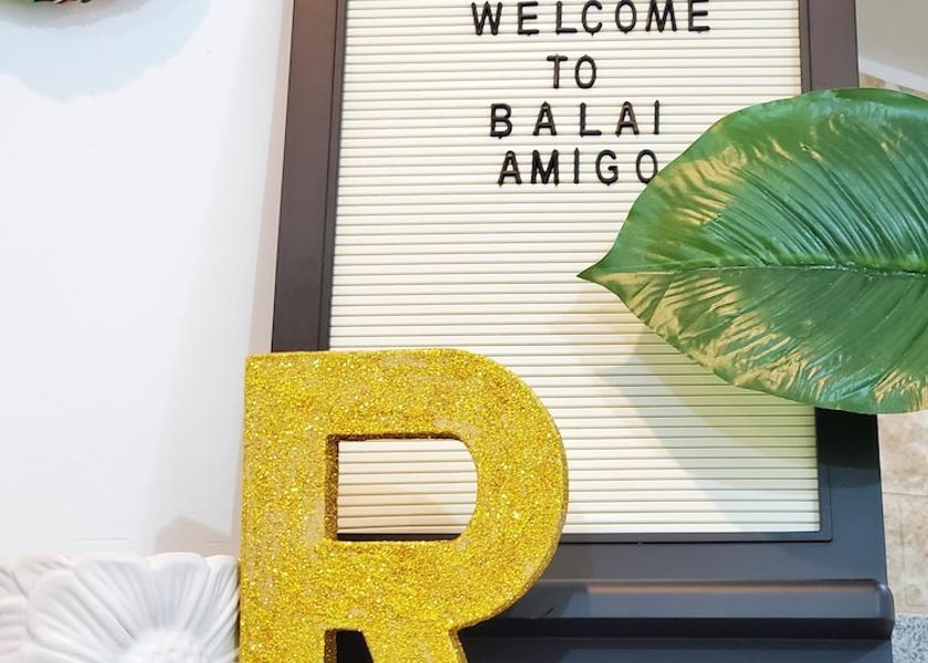  Dauis Interior Entrance