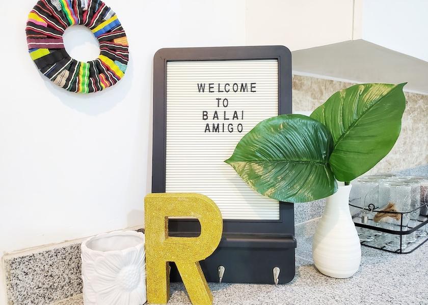  Dauis Interior Entrance