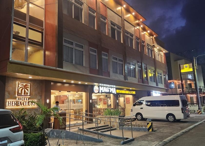 Bicol Daraga Front of property - evening/night