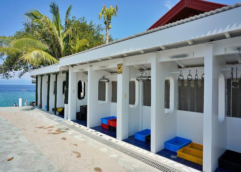 Central Visayas Moalboal Exterior Detail
