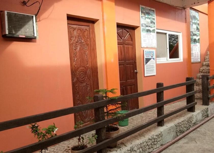 Ilocos Region Alaminos Exterior Detail