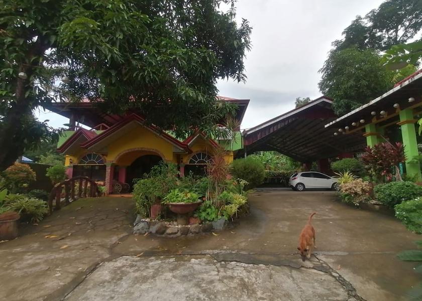 Central Luzon Magalang Facade