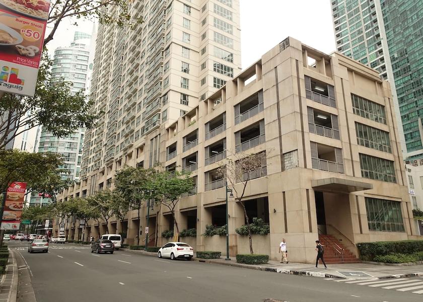  Taguig Exterior Detail
