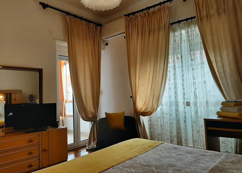 Lisboa Region Almada Room